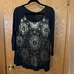 Lucky Brand Black Top with Gold Pattern
